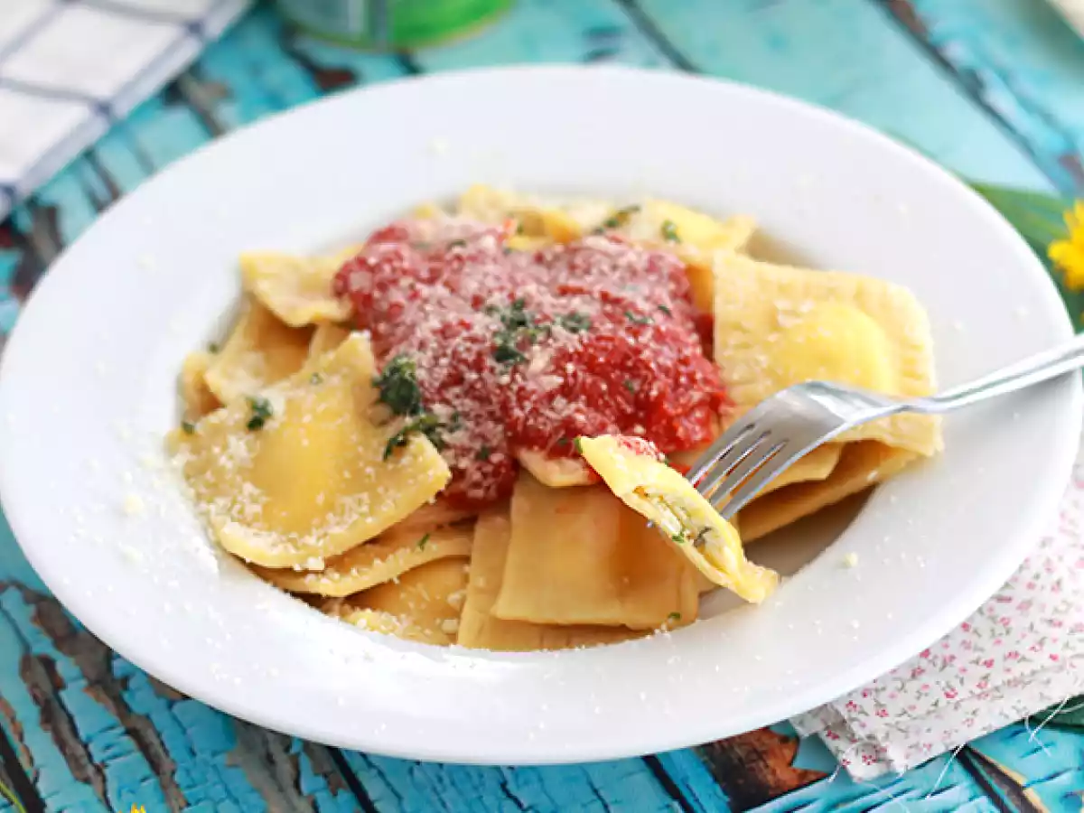 Ravioli mit Ricotta, das Rezept Schritt für Schritt erklärt - foto 2