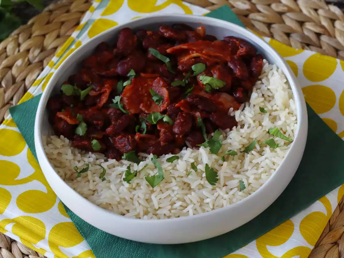 Reis mit roten Bohnen und Speck: ein typisch kubanisches Gericht - foto 3