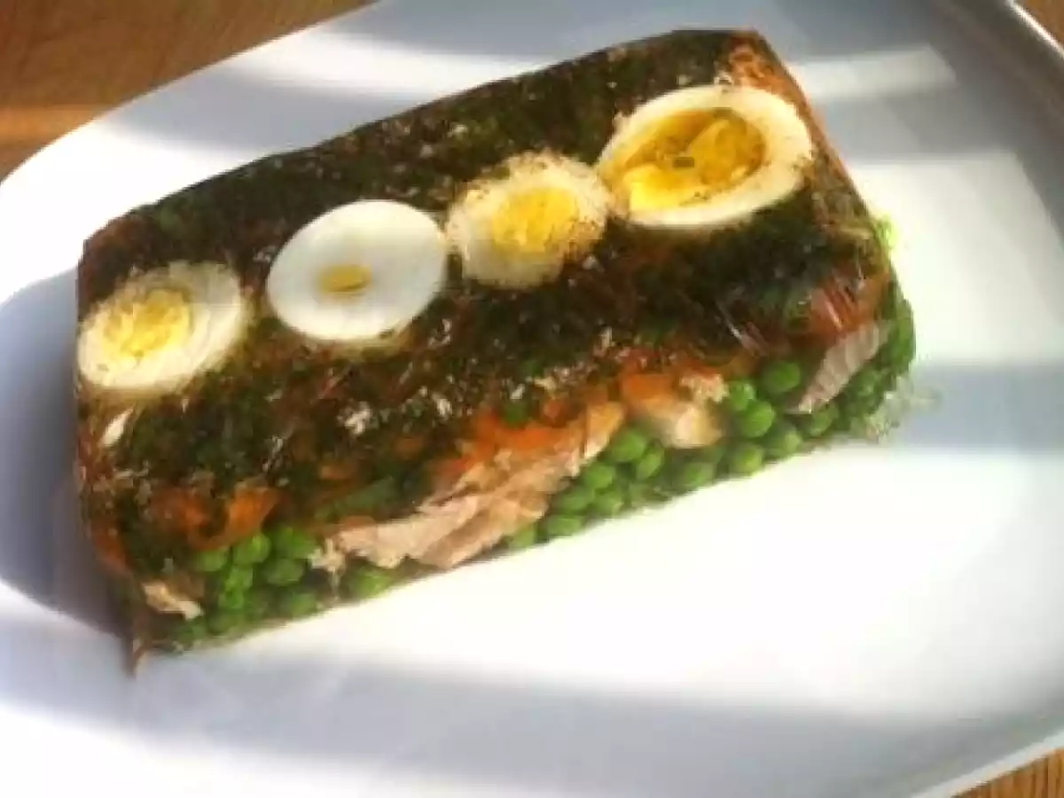 Reste-Essen: Sülze mit Hühnchen und Frühlingsgemüse