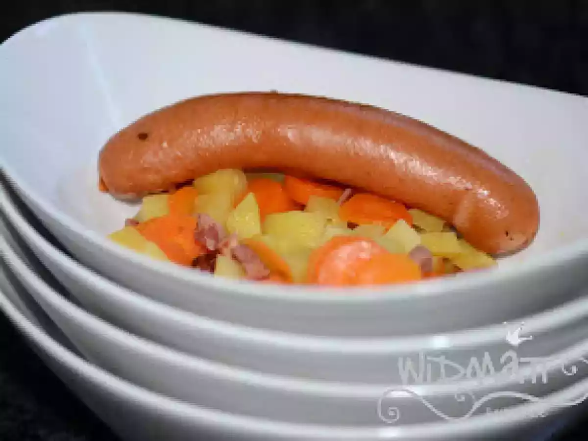 Retro oder Vergiss-mein-nicht Rüebli & Kartoffeln mit Wienerli