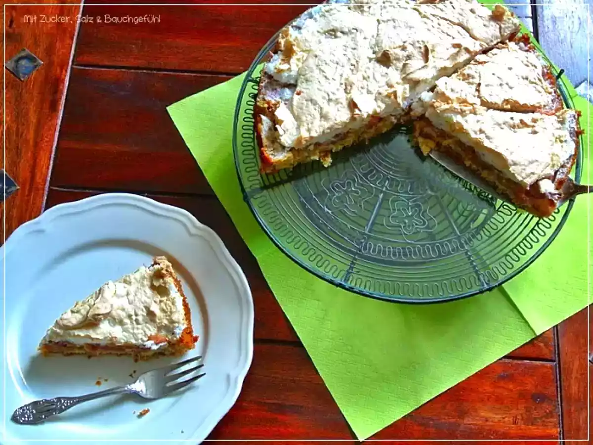 Rhabarberkuchen mit Baiser