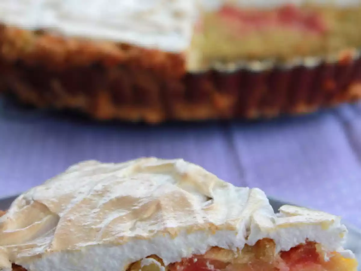 Rhabarberkuchen mit Baiser