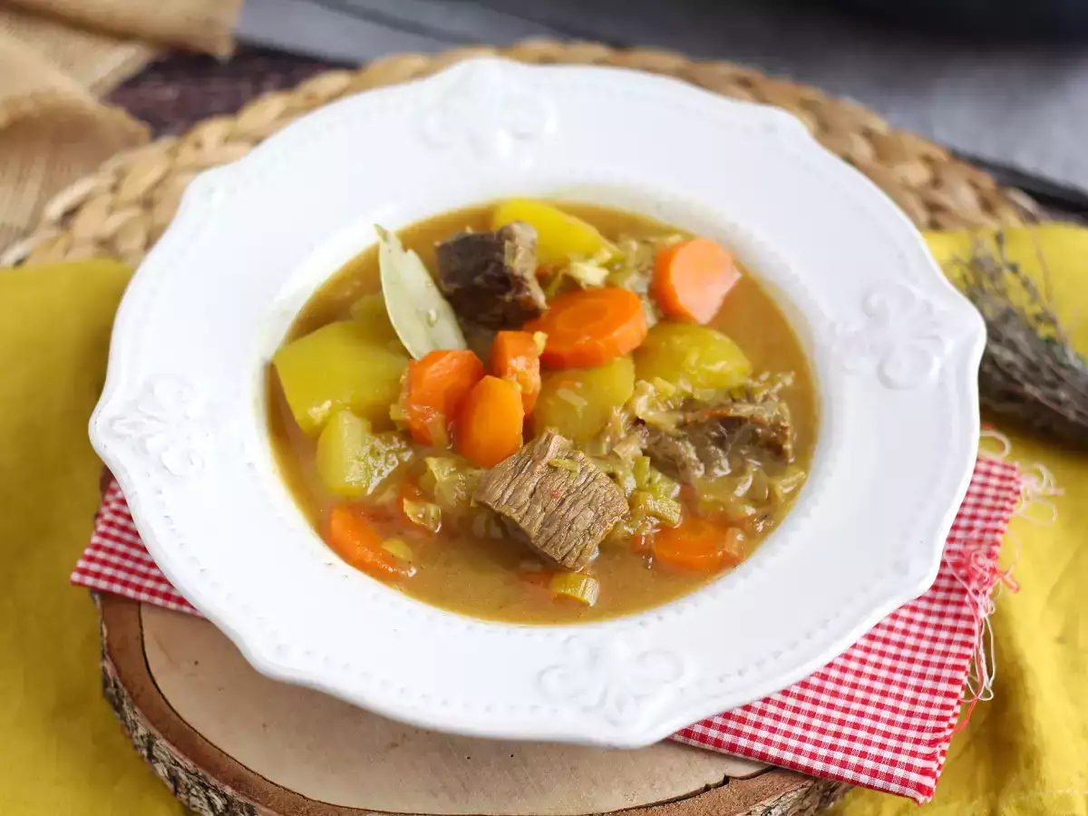 Rinderragout mit Kartoffeln aus dem Schnellkochtopf - foto 3