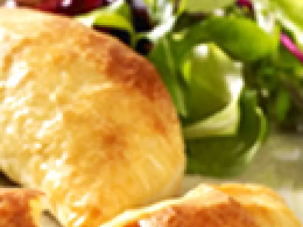 Rindshuftbällchen mit gefüllten Cherrytomaten