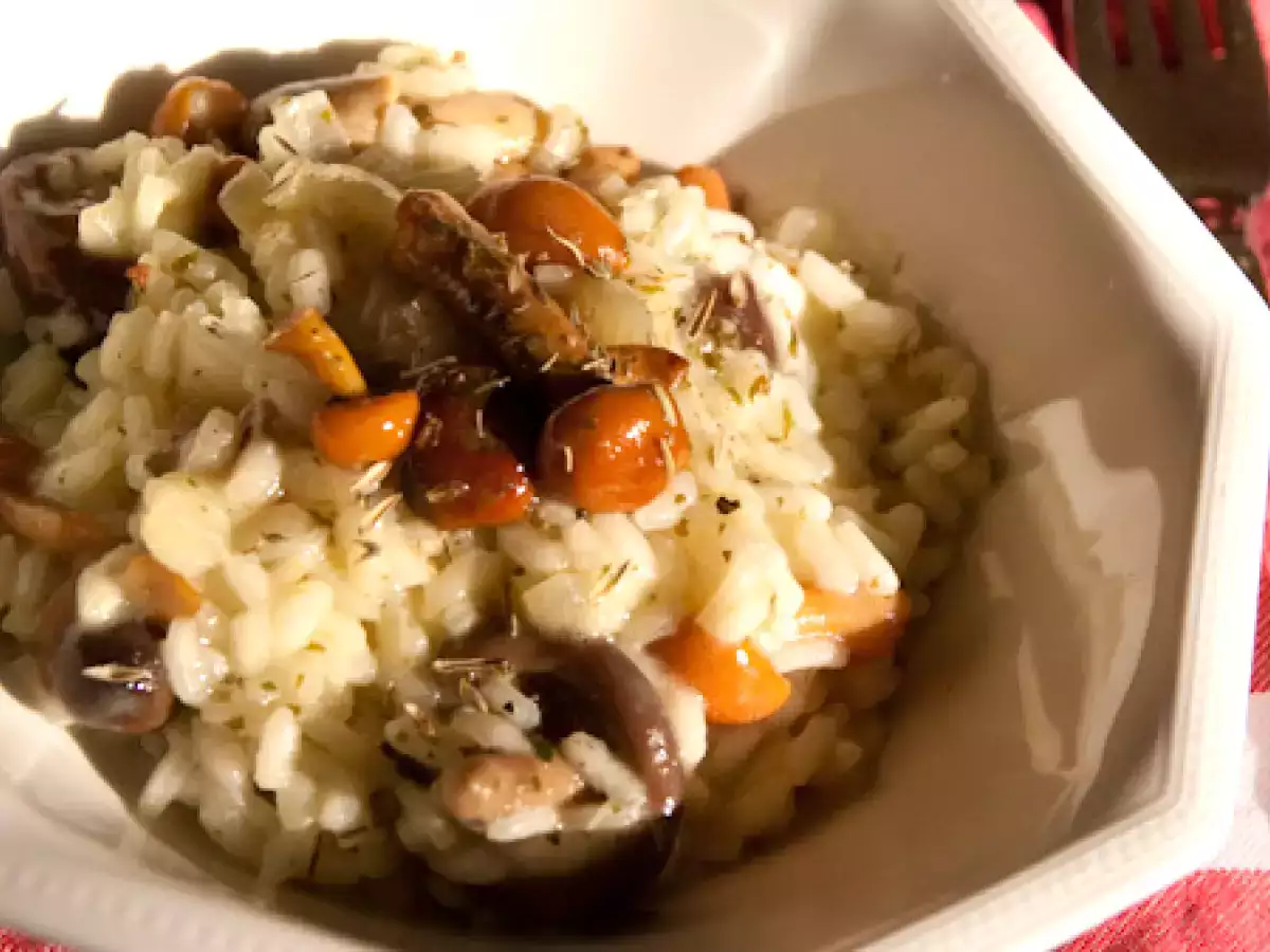 Risotto mit eingelegten Pilzen