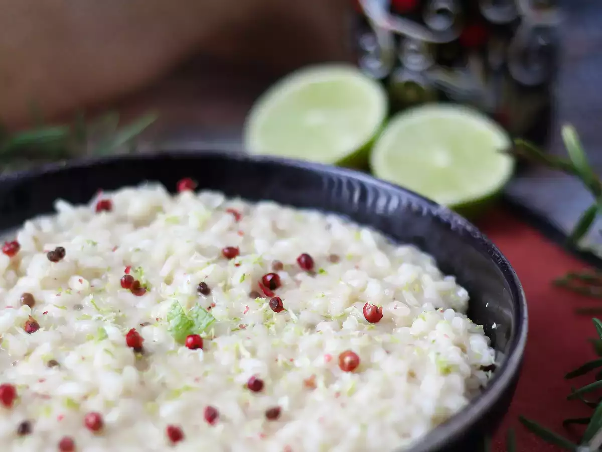 Risotto mit Limette und rosa Pfeffer: elegantes vegetarisches Rezept für besondere Anlässe - foto 2