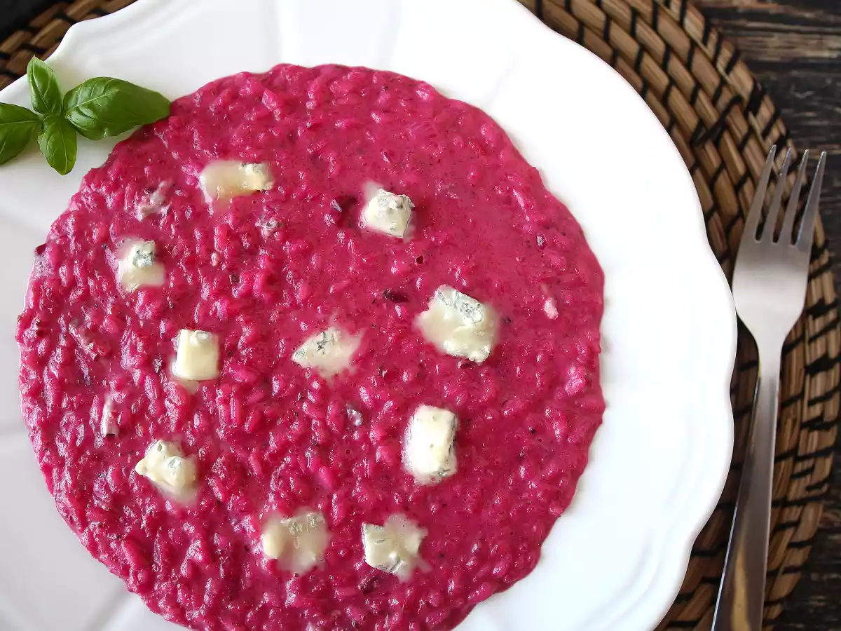Risotto mit Roter Bete und Gorgonzola: eine Explosion von Farben und intensiven Aromen - foto 5