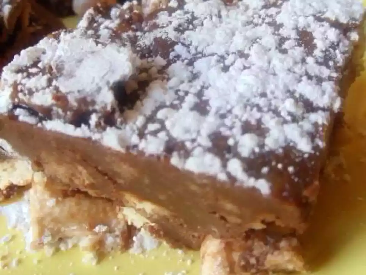 ROCKY ROAD CRUNCH BARS