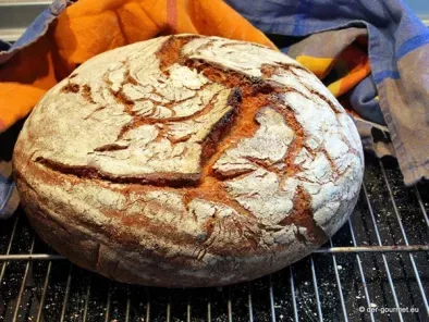 Roggen Dinkel Sauerteig Brot