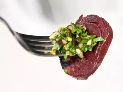 Rote Beete Salat mit Pistazien Dressing