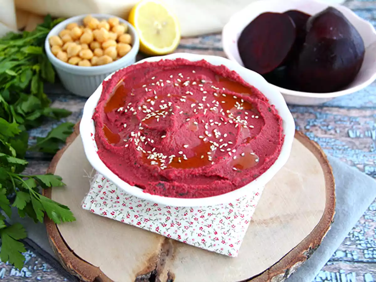Rote-Bete-Hummus