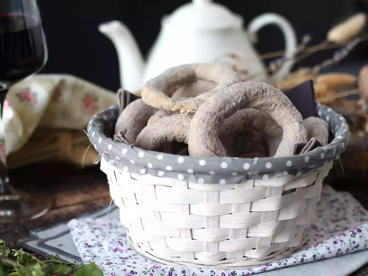 Rotweinkrapfen: Großmutters Rezept, das jeder kennen sollte! - foto 7