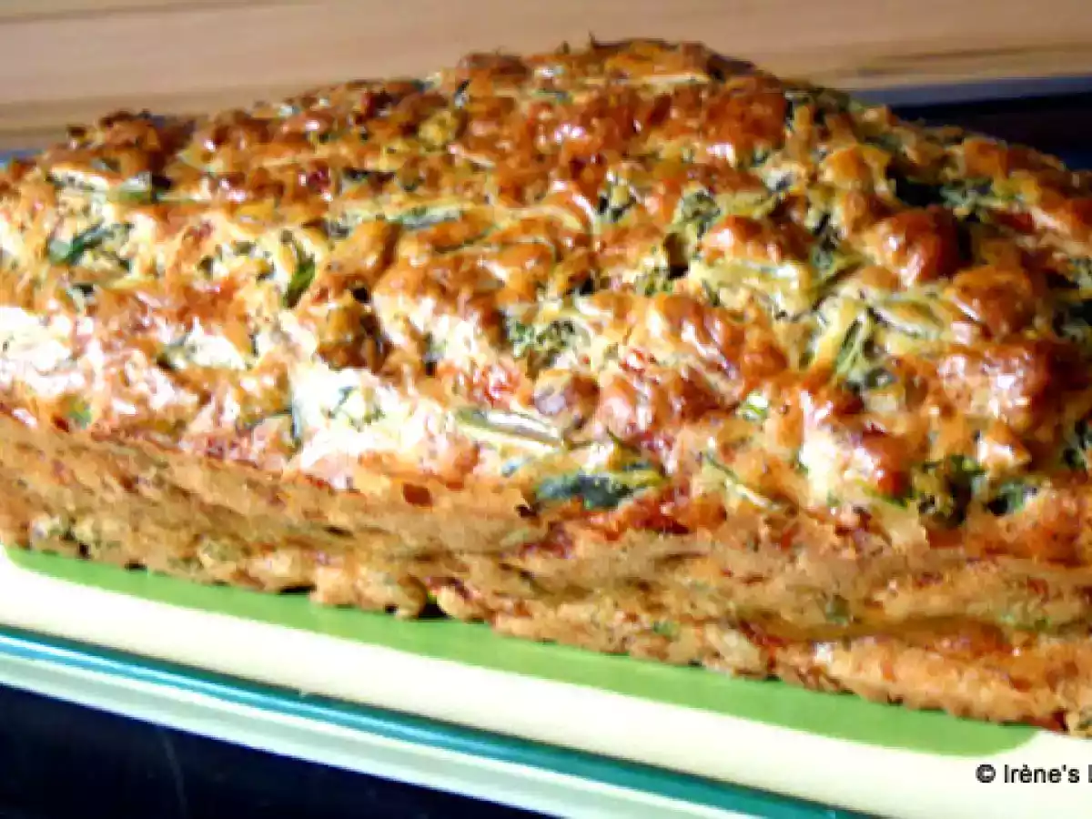 Rucola-Nuß-Pistazien-Cake