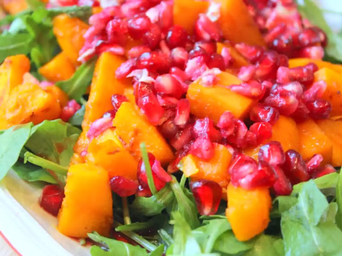 Rucola Salat mit Kürbis und Granatapfel