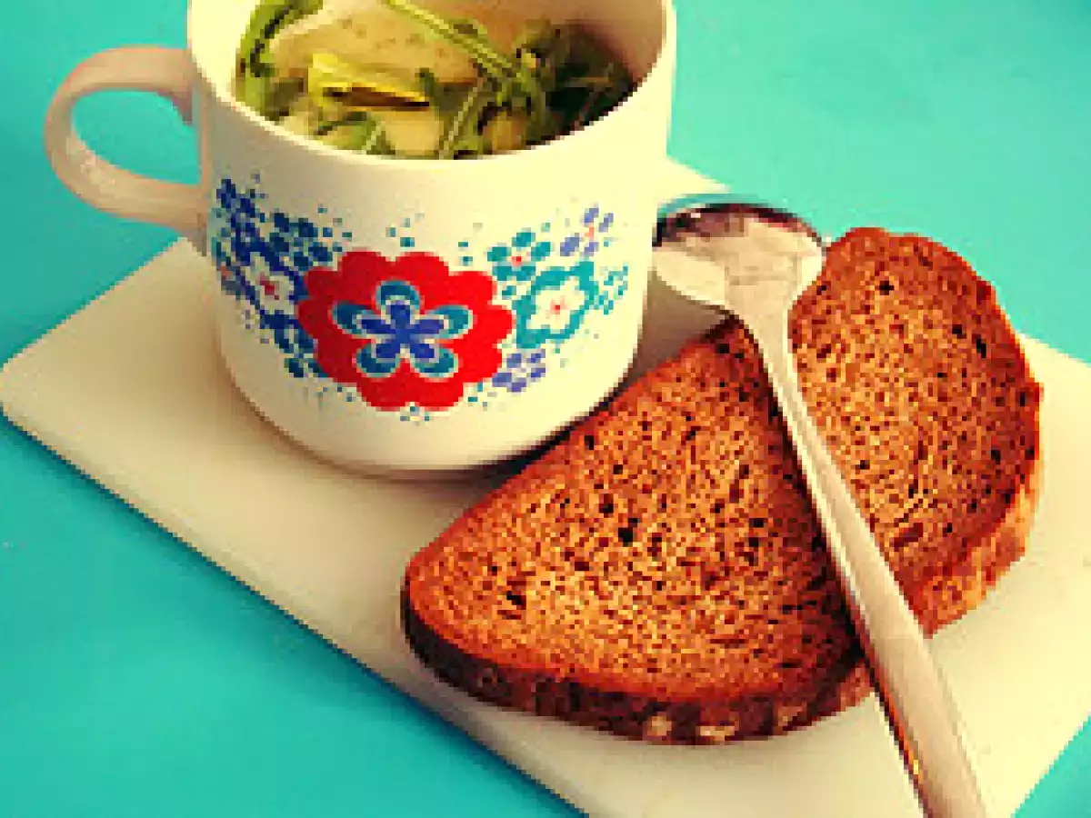 Rucola-spargel-suppe