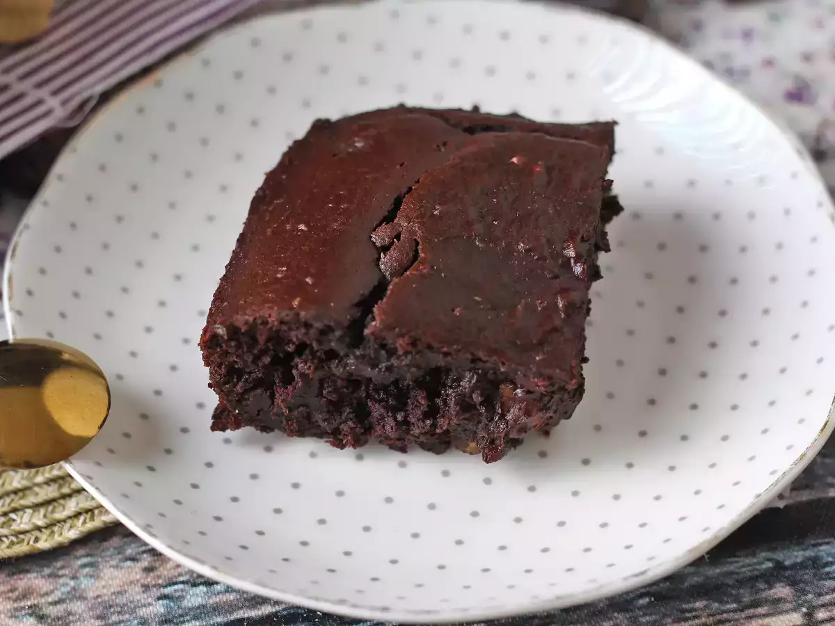 Saftiger Süßkartoffel-Brownie ohne Butter und Öl - foto 4