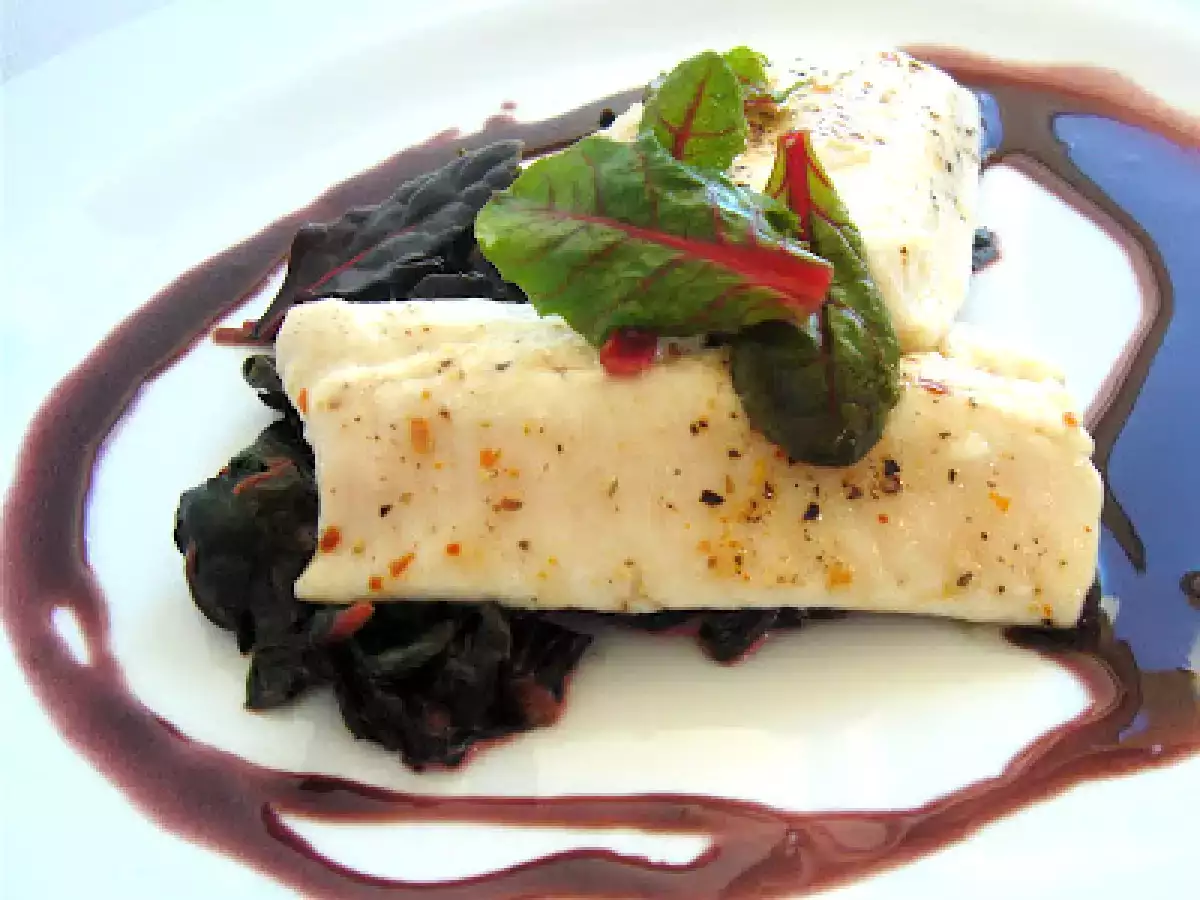 Saibling confiert, Rotweinbutter, Bietola Rossa