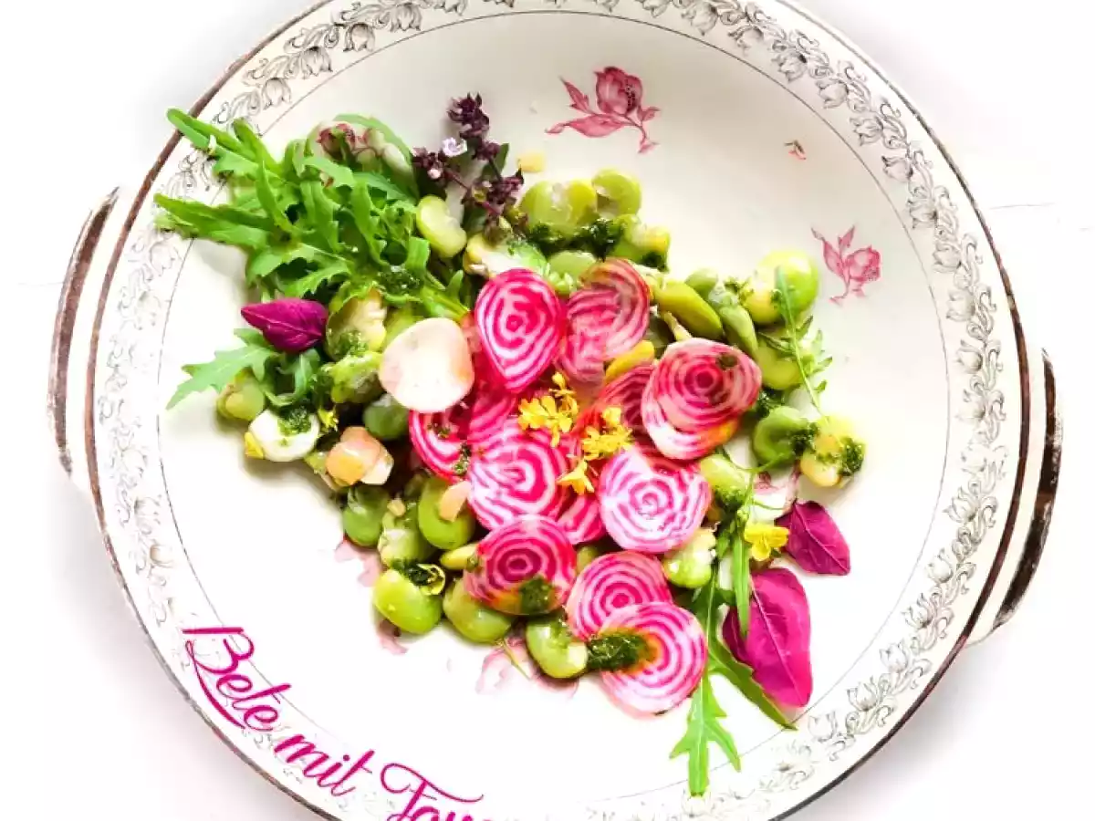 Salat aus Fave und Bete - Tonda di Chioggia