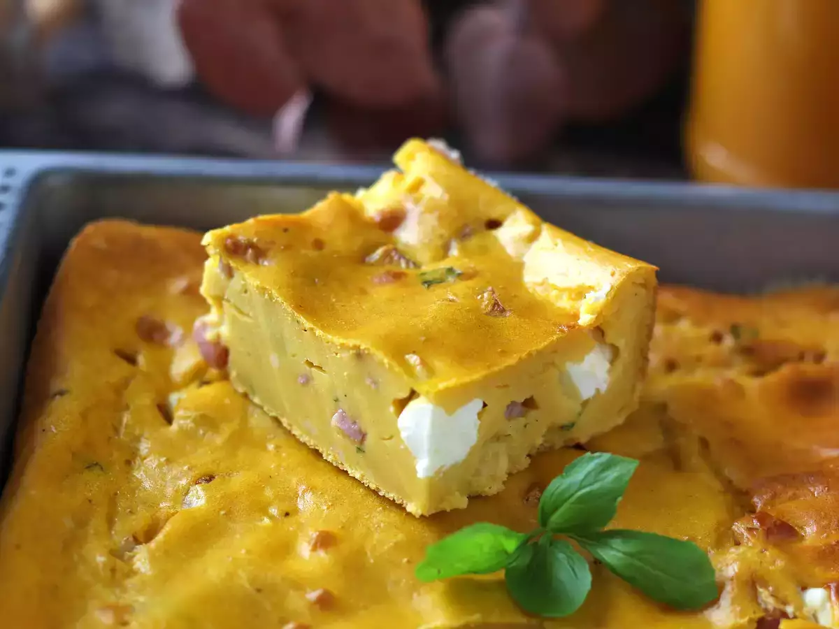 Salziger Brownie mit Schinken, Feta und Kürbis: Das perfekte Rezept, um eine Suppe wiederzuverwenden! - foto 7