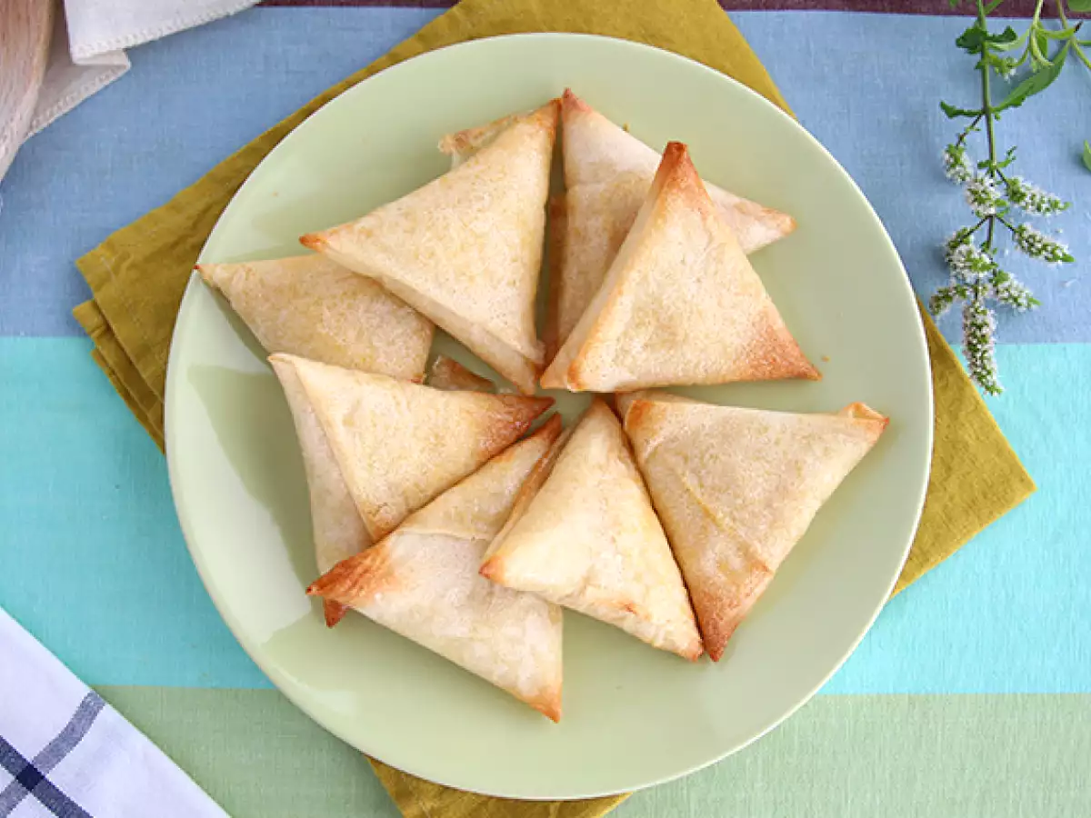 Samosas mit Ziegenkäse und Honig - foto 2
