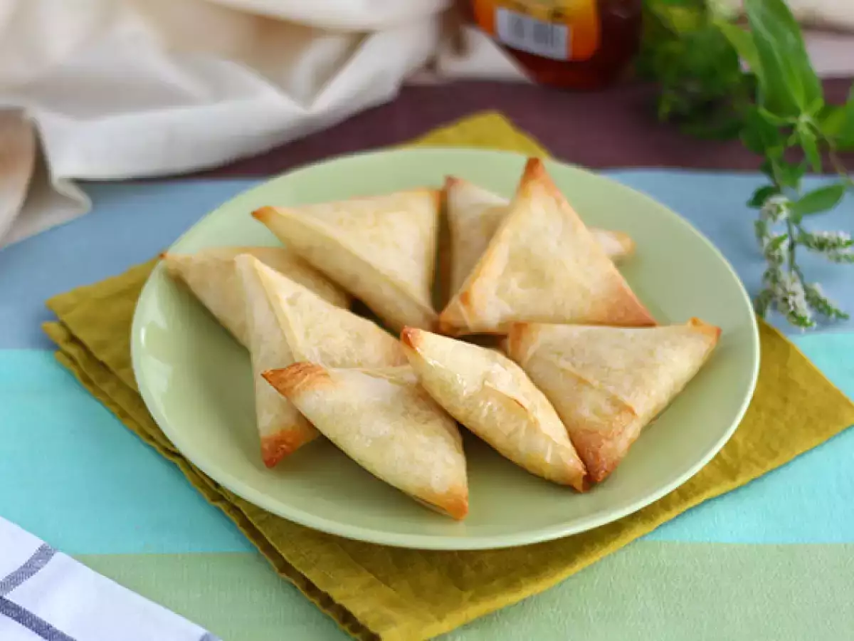 Samosas mit Ziegenkäse und Honig - foto 3