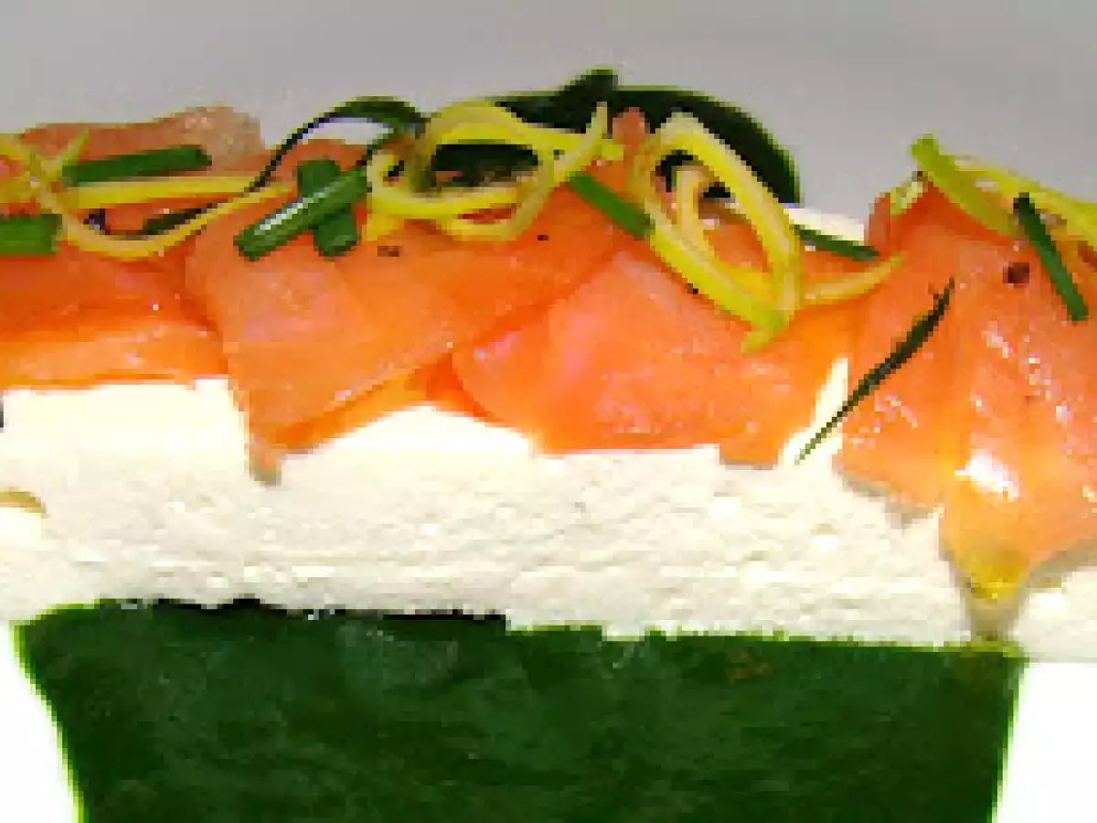 Sauerrahmmousse mit Räucherlachs