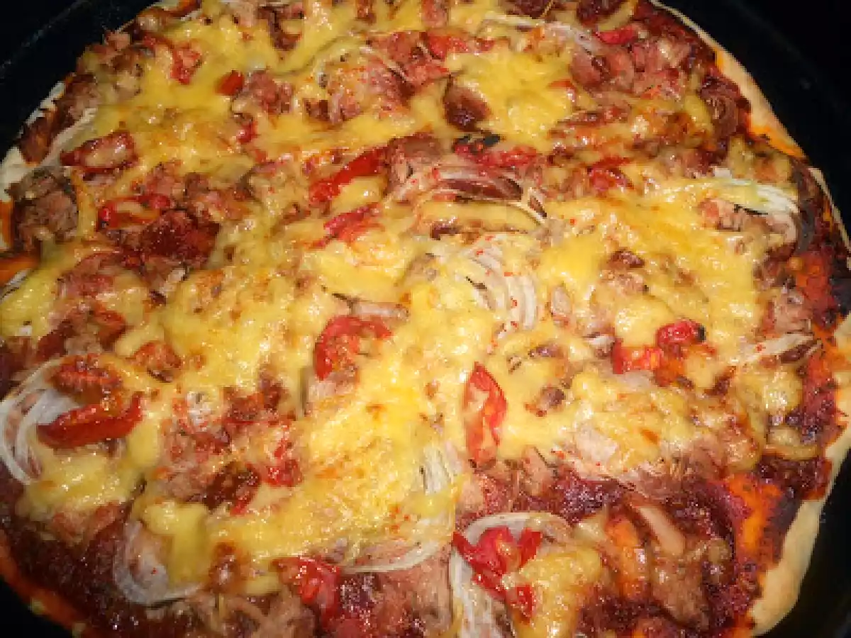 Scharfe Thunfisch ~ Pizza, per favore!