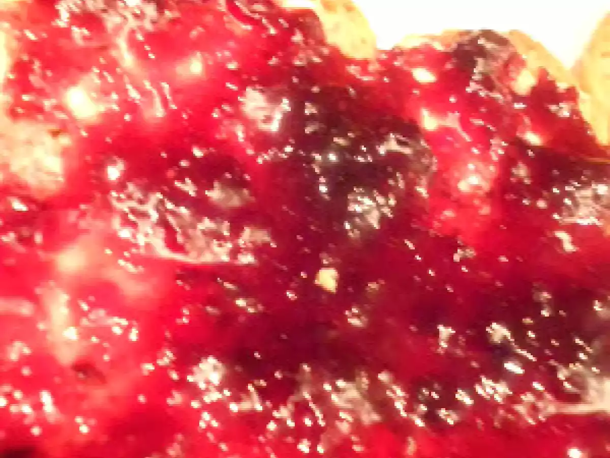 Schlehengelee mit Portwein, Zitrone & Vanille