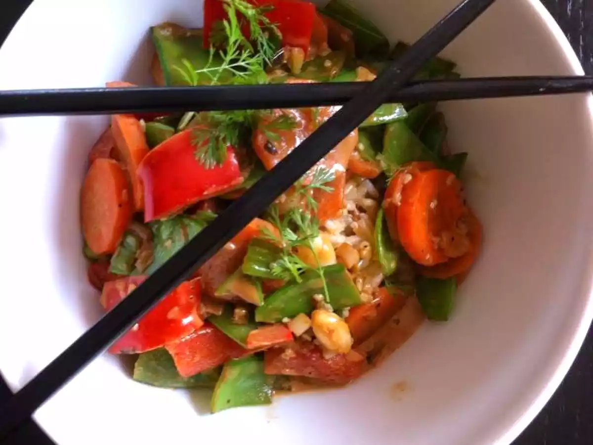 Schnell mal gewokt: Gemüse und Reis