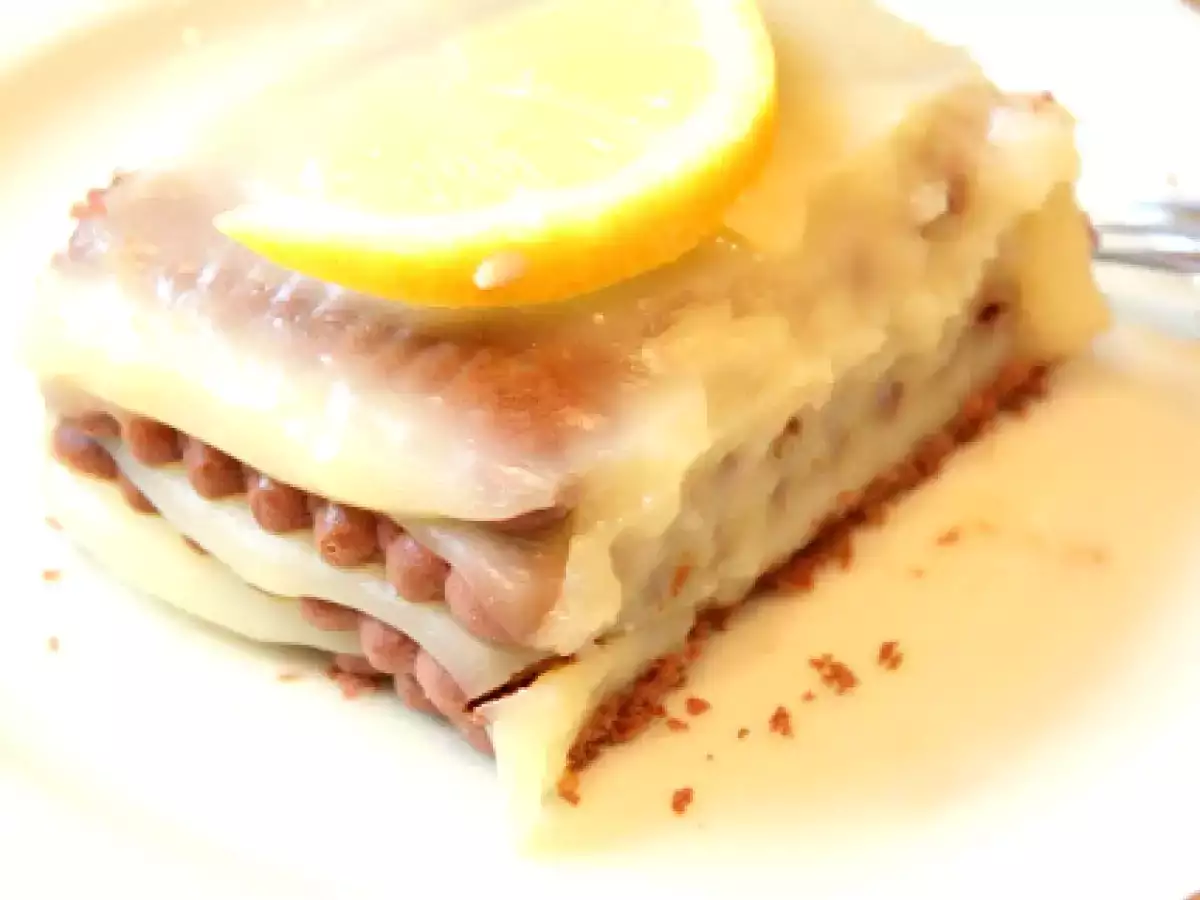 Schnelle Zitronen-Kekstorte