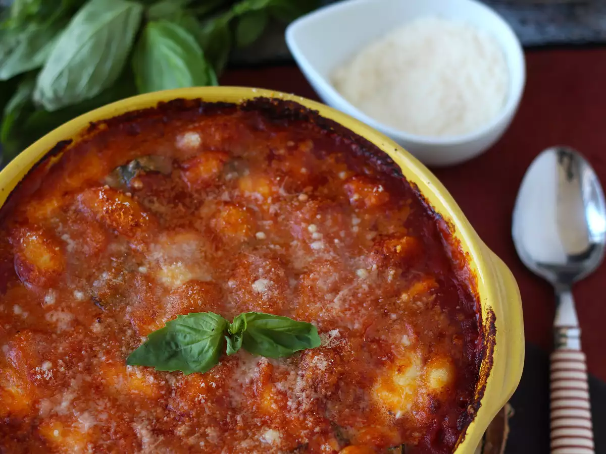 Schneller, herzhafter Gnocchi-Auflauf mit Tomate und Mozzarella – Gnocchi alla Sorrentina aus dem Ofen - foto 3