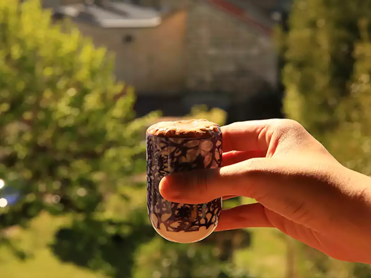 Schneller Kaffeeschaum mit 3 Zutaten - foto 3
