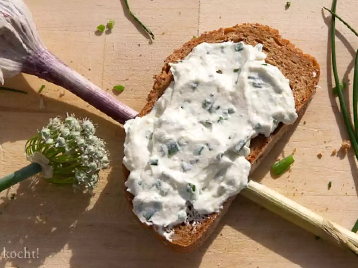 Schnittlauch-Zwiebel Aufstrich