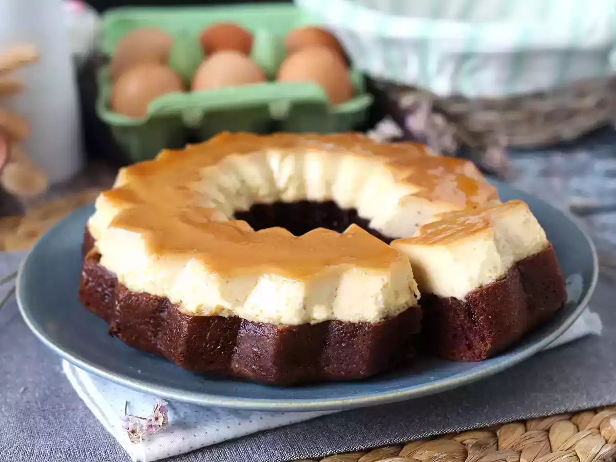Schoko-Flan, die perfekte Kombination aus weichen Schokoladenkuchen und Karamell-Flan - foto 7