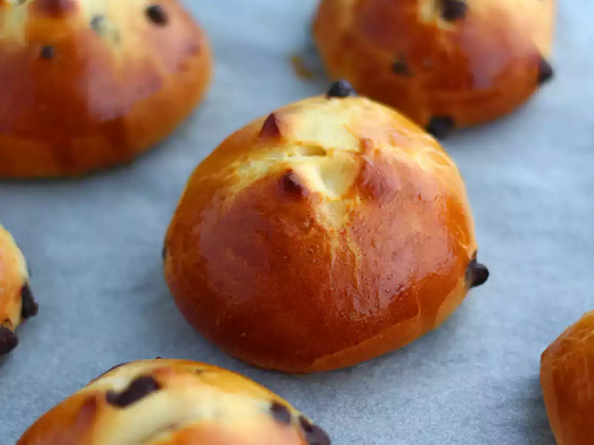 Schokoladen-Brioche-Brötchen - foto 2
