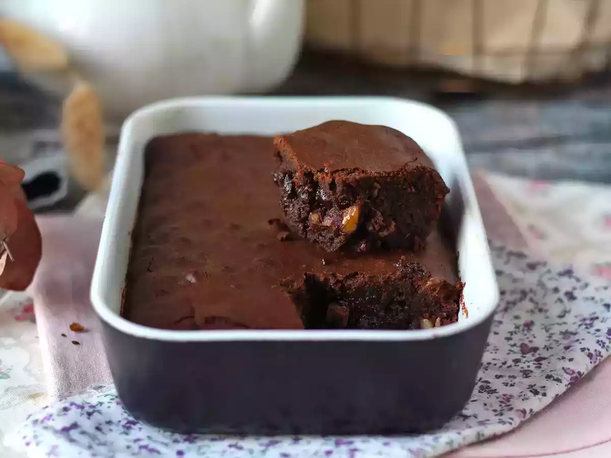 Schokoladen-Walnuss-Brownie im Air fryer - foto 8