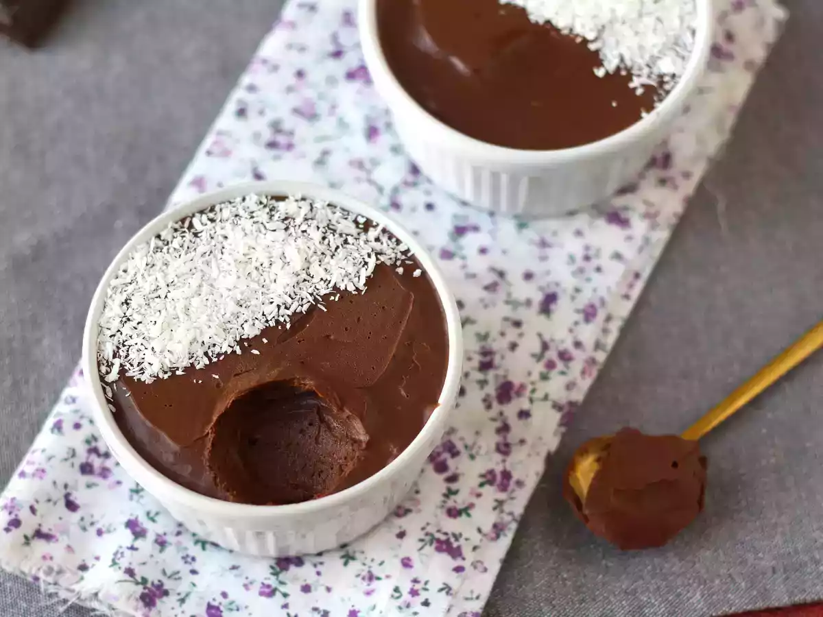 Schokoladendessert mit nur 2 Zutaten! - foto 6