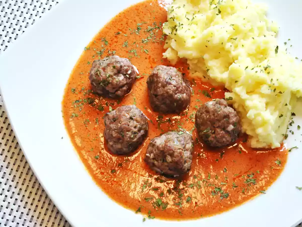 Schwedische Hackfleischbällchen aus dem Ofen