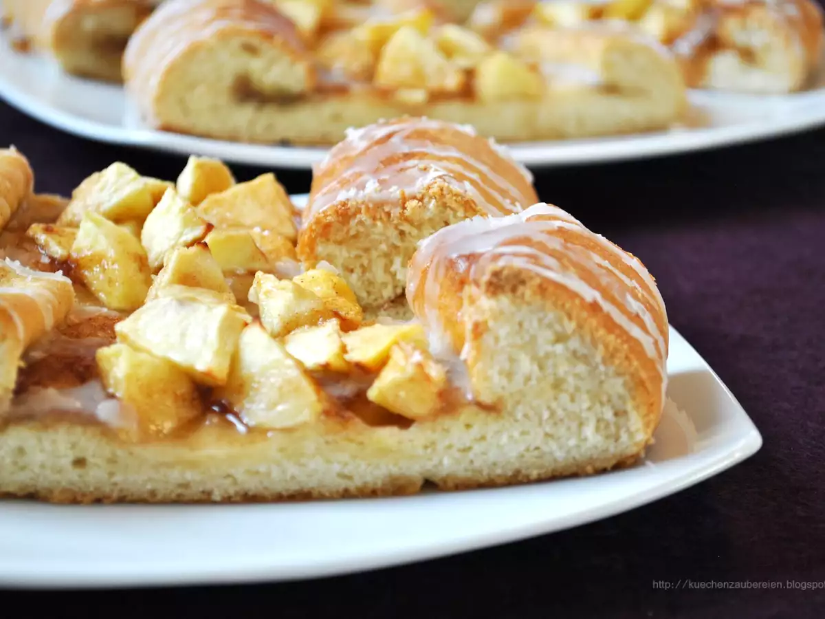 Schwedisches Apfelgebäck mit Zimt
