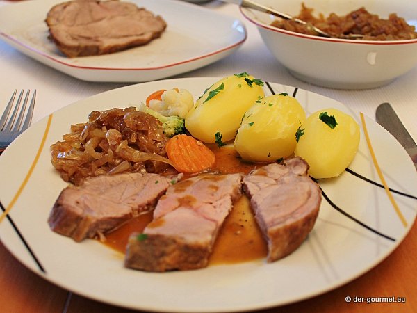 Klassisches rezept für schweinebraten mit zwiebeln Klassisches rezept für schweinebraten mit zwiebeln
