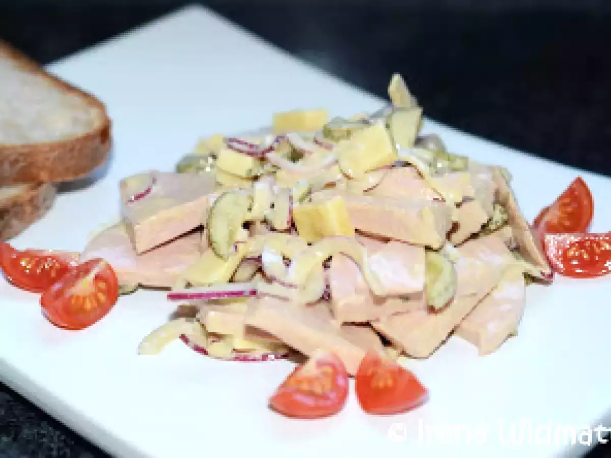 Schwiizer Chuchi Wurstsalat