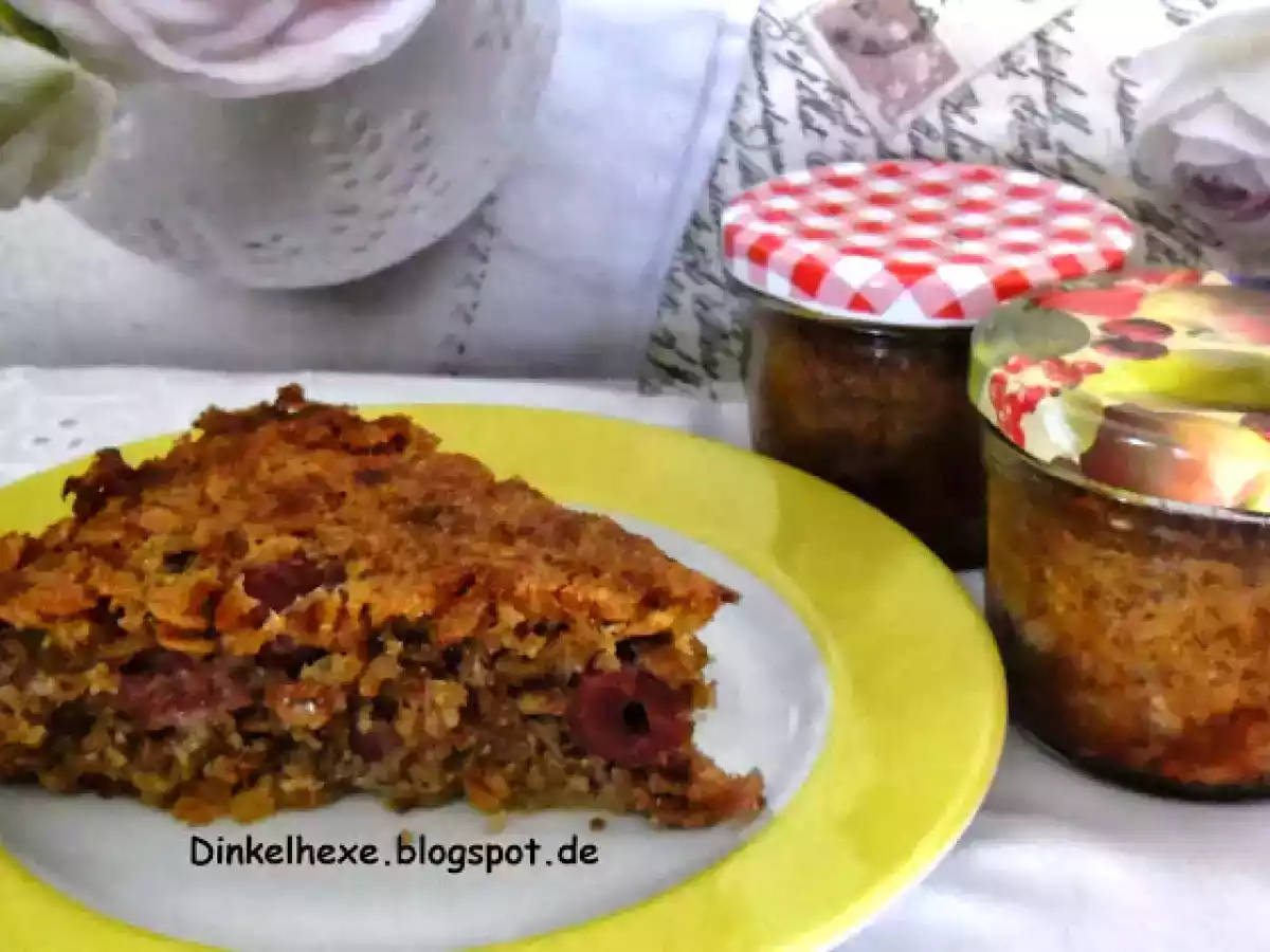 Seit langem mal wieder einen Dinkelflockenkuchen mit Schattenmorellen