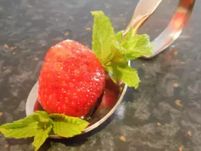 Selbstgemachter Erdbeer ~ Balsamico ~ Balsam