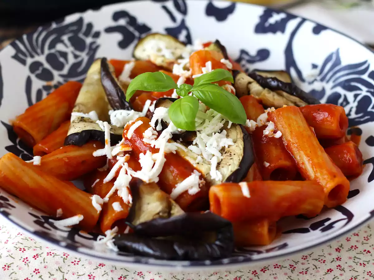 Sizilianische Nudeln mit Auberginen, die leichte und einfache Version - Pasta alla Norma - foto 5