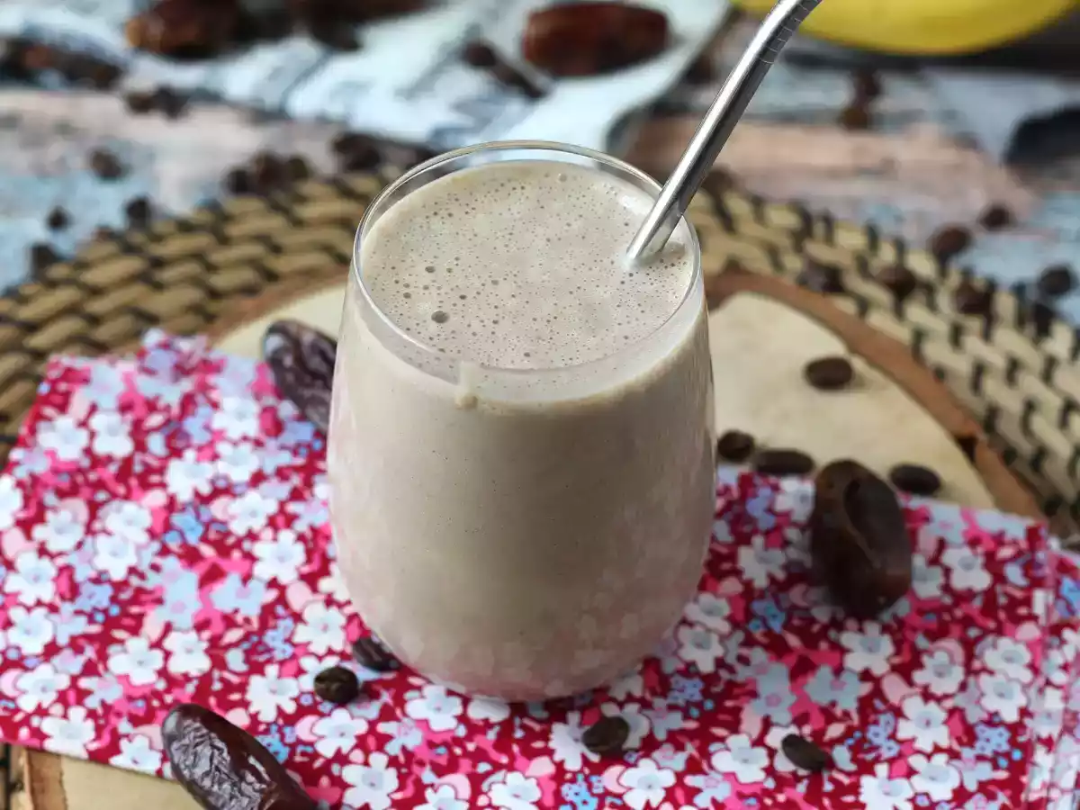Smoothie mit Kaffee und Datteln, der wach macht! - foto 4