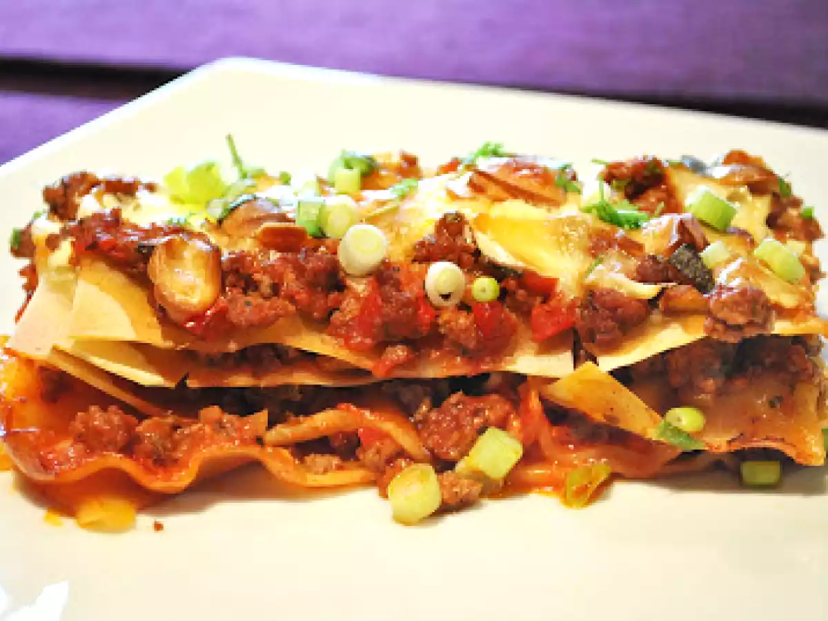 Sommergarten auf dem Teller: Bunte Sommerlasagne mit Scamorza