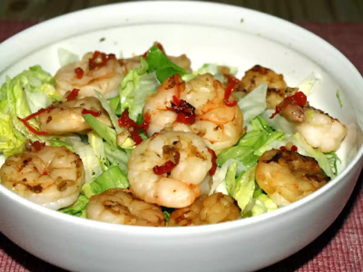 Sonntags immer gerne - Scharfe Garnelen mit Eisbergsalat