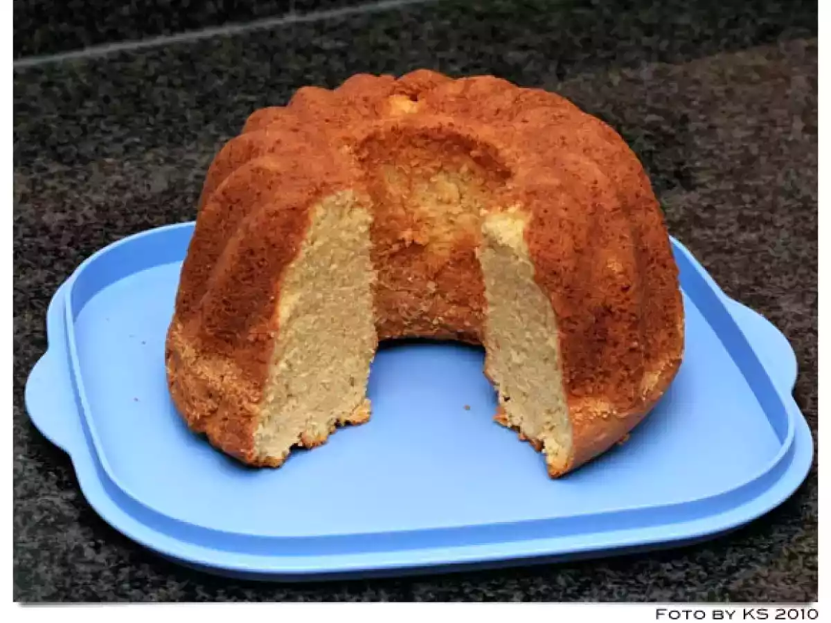 Sonntagskuchen: Vanille-Baileys-Gugelhupf