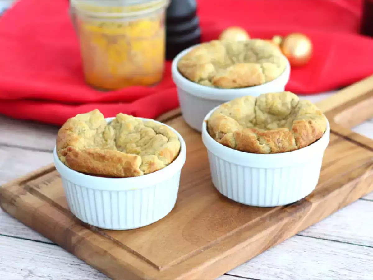 Soufflés mit Gänseleberpastete