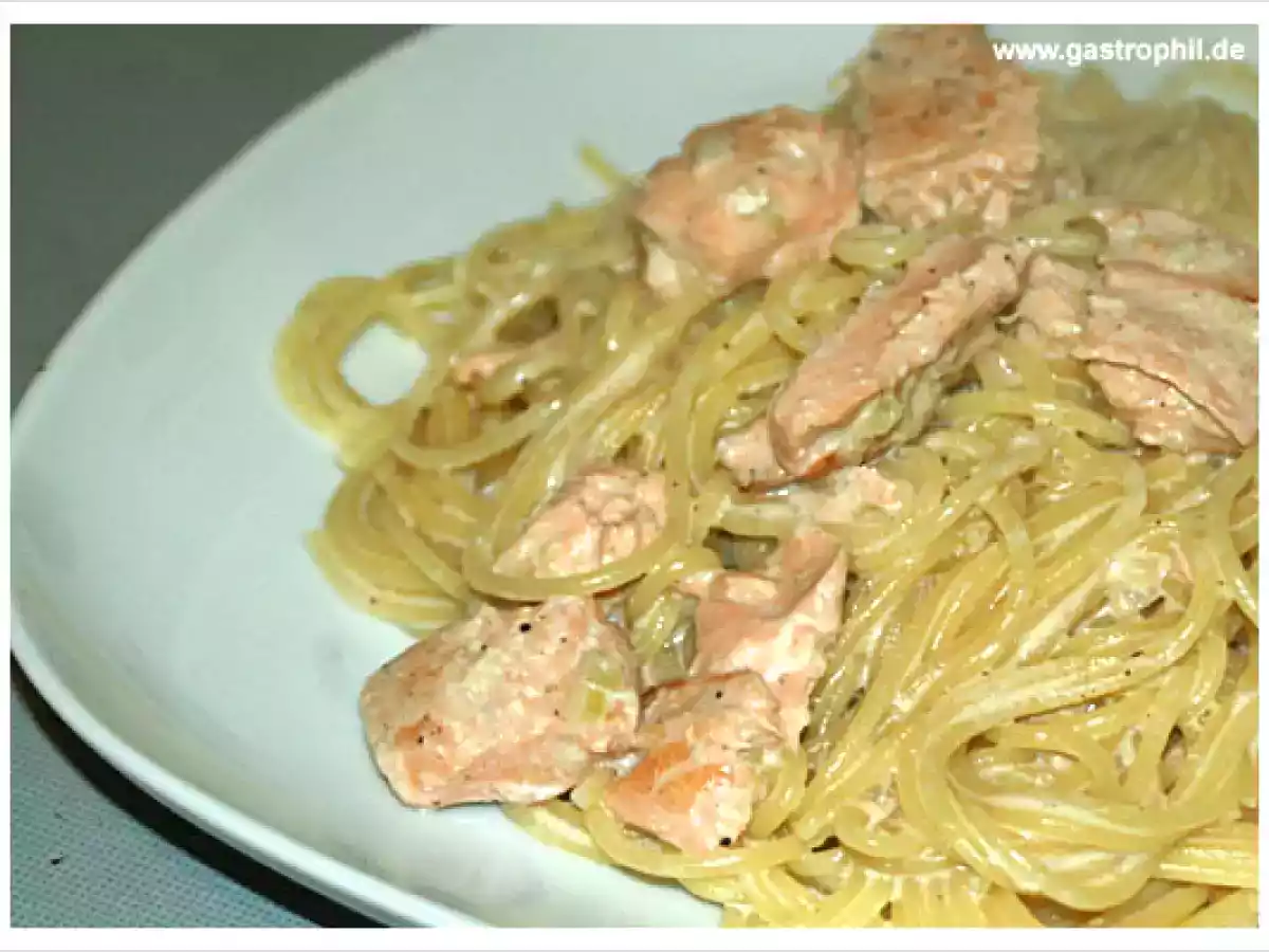 Spaghetti al Salmone